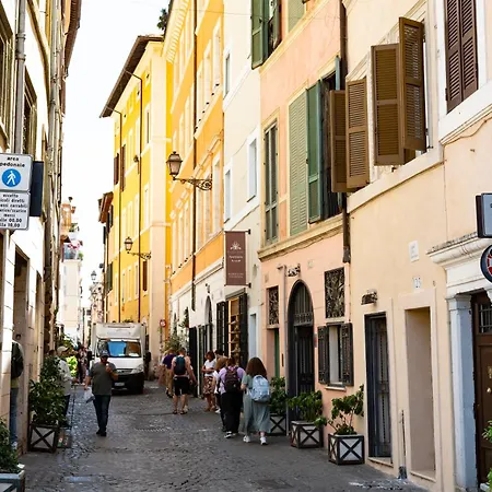Apartment Domus In Lauro *