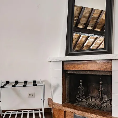 Apartment Domus In Lauro *
